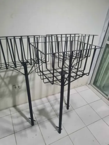 Lixeira para calçada