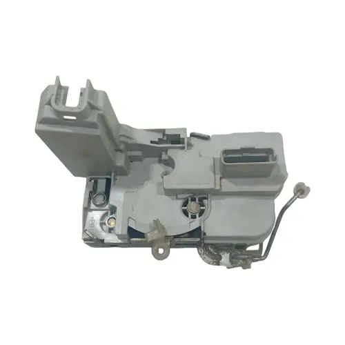Fechadura dianteira esquerda Peugeot 307 2005 a 2012