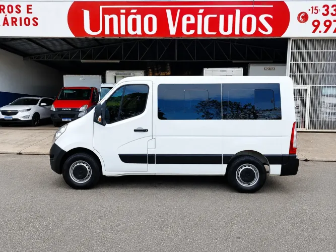 Renault Master 2.3 DCI Executive Longo 16L Dies 2022
