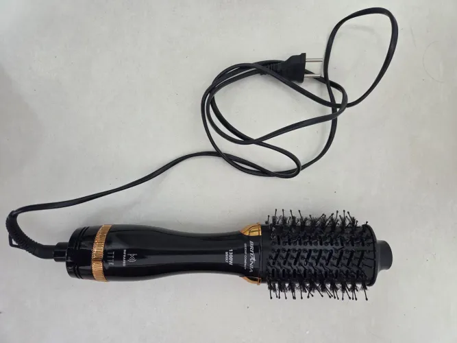 Escova secadora  Britânia bes24p compacta 1300w bivolt 
