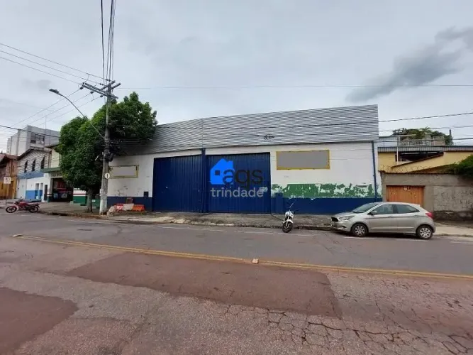 Galpão em Horto Florestal com 200 m² .