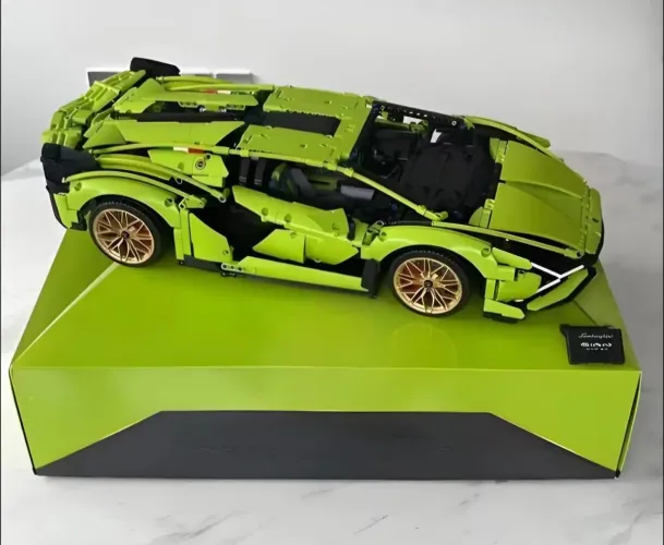 BLOCOS DE MONTAR LAMBORGHINI TECHNIC SIAN FKP37 3696 PEÇAS MOD 42116 MARCA MEGA TIPO LEGO