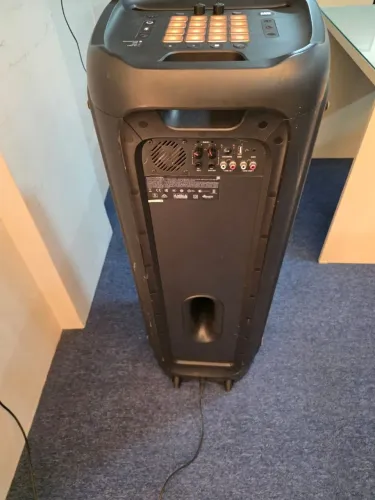 Caixa JBL