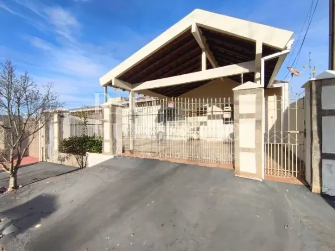 Casa com Edícula para alugar em Londrina - Jardim Alvorada