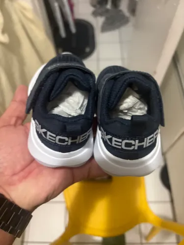 Tênis Infantil Skechers - Original - Novo na Caixa ? ? Preço: R$ 49,99