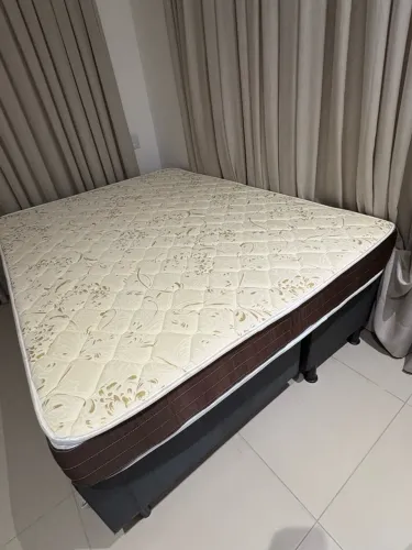 Cama box casal não conjugada