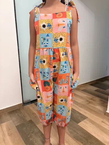 Macacão infantil estampado