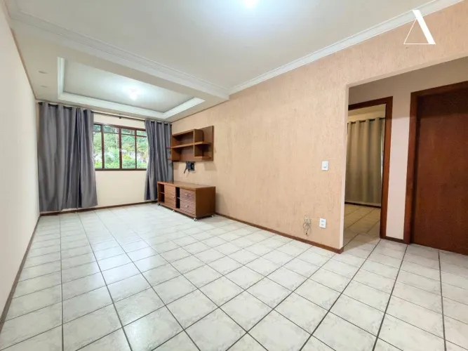 Apartamento com 3 dormitórios à venda, 90 m² por R$ 297.900,00 - América - Joinville/SC