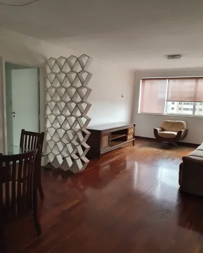 Apartamento LOCAÇÃO , vista privilegiada, excelente iluminação, arejado, silencioso, refor