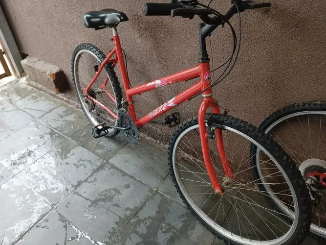 Oportunidade!!!! Bicicleta aro 26 excelente para trabalhar com aplicativo