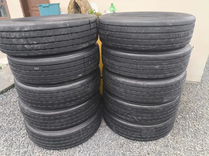 Pneu 275/70- 22. 5 para caminhão Recapado 