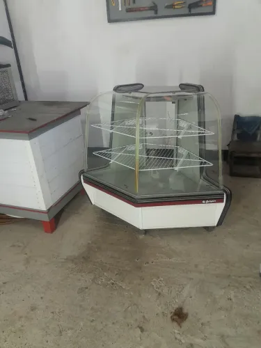 VITRINE EXPOSITORA SECA.