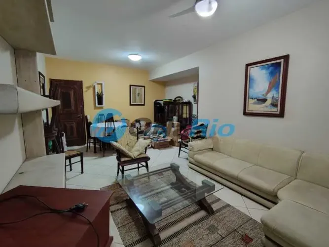 Apartamento : Padrão / Residencial / Leme