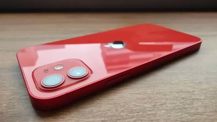 iPhone 12 128GB Vermelho - Usado em ótimo estado