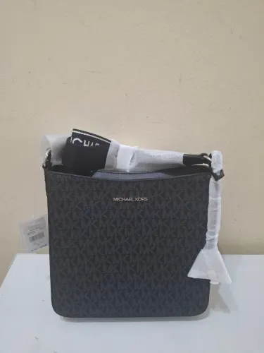 Bolsa Michael Kors Nova