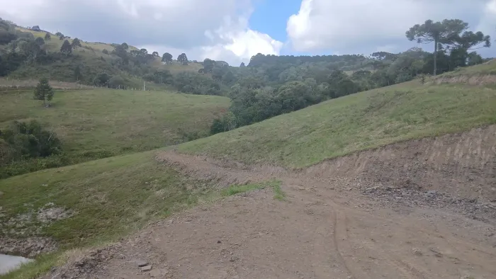 TERRENO PARCELADO