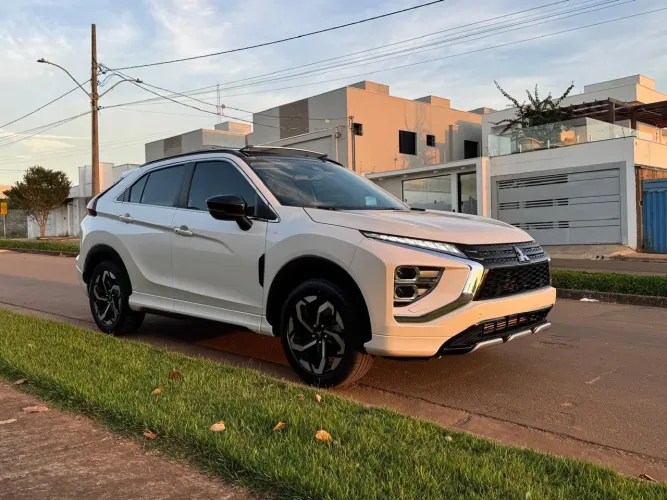 Mitsubishi Eclipse Cross HPE-S 1.5 16V 165cv Aut. 2026