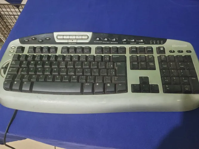 Teclado Microsoft KC-0405