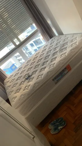 Cama Box Casal - Ótima Condição