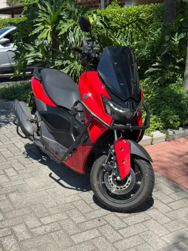 YAMAHA NMAX 2025/26 VERMELHA 2500KM RODADOS