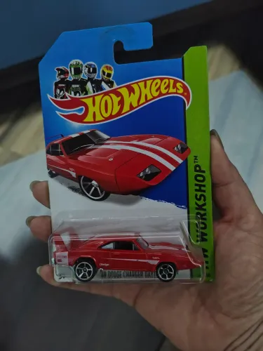 Carrinho Hot Wheels Dodge Charger Daytona