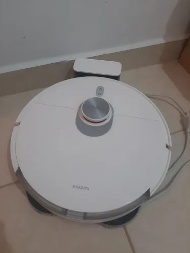 Robô aspirador e passa pano