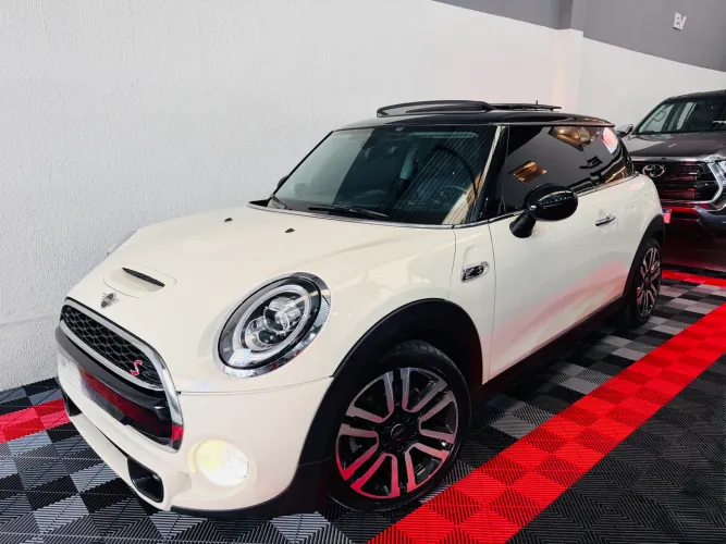 Mini Cooper S 2.0 Turbo 16V 3P Aut. 2019