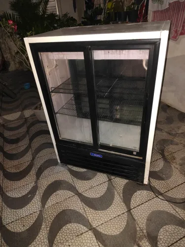 Freezer expositor metalfrio