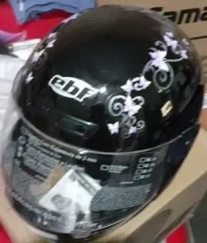 Capacete feminino tamanho 60
