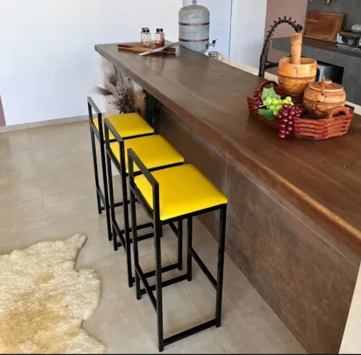 Kit 3 Banquetas Altas Bistrô Varanda Cozinha Balcão Casa