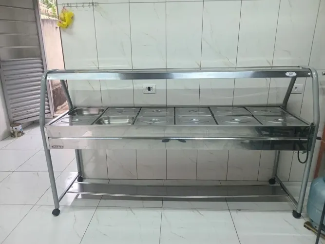Buffet conjugado quente e frio