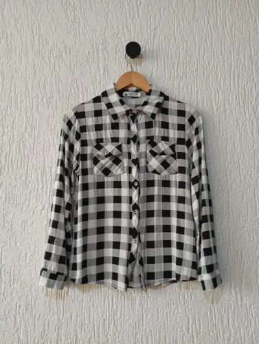 camisa xadrez atrativas modas preta e branca feminina tam p