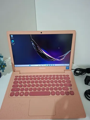 Notebook Samsung Flash F30