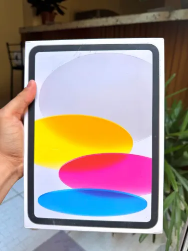 Vendo IPad 11 Lacrado 1 ano de Garantia 