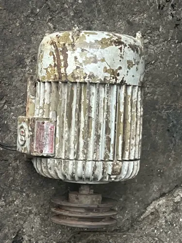 Motor elétrico