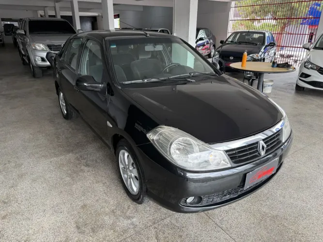 Renault Symbol Privilège Hi-flex 1.6 16V 4P 2013