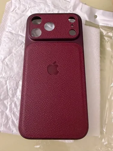 Case iPhone 18 pro Max Bordo