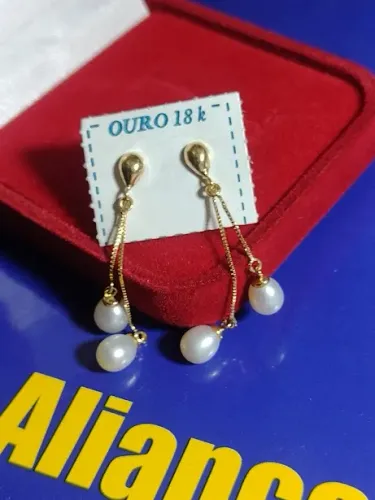 Brincos Pérolas 5 mm Ouro 18 Kilates Peso 1.90 Gramas Tamanho 40 mm                       