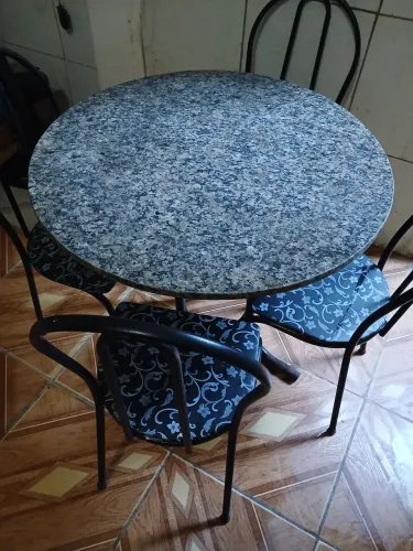 MESA DE MÁRMORE 