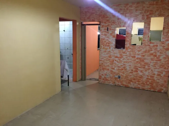 Apto no residencial Marcos Freire