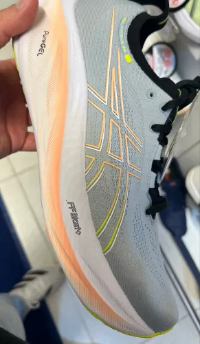 Tênis Asics Gel-Nimbus 26