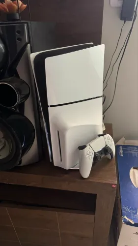 Vendo ps5 slim 1tb novinho