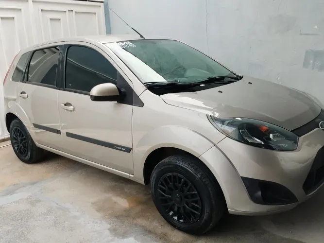 Ford Fiesta 1.6 8V Flex/class 1.6 8V Flex 5P 2013