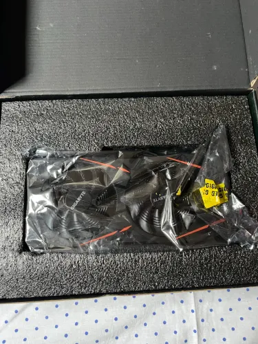 RX 580 8G GIGABYTE ( LEIA A DESCRIÇÃO)