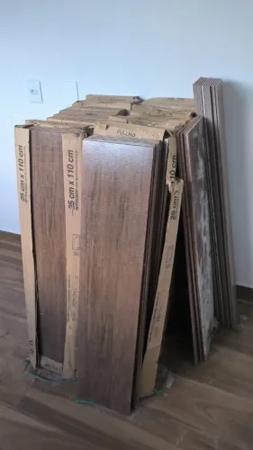 Piso Ceramica Régua Jatobá 25x110 em goiânia apenas