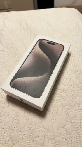 iPhone 15 pro 128gb