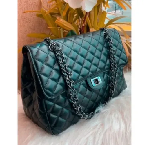Bolsa Feminina Transversal Matelassê Alça Corrente Dourada Jumbo