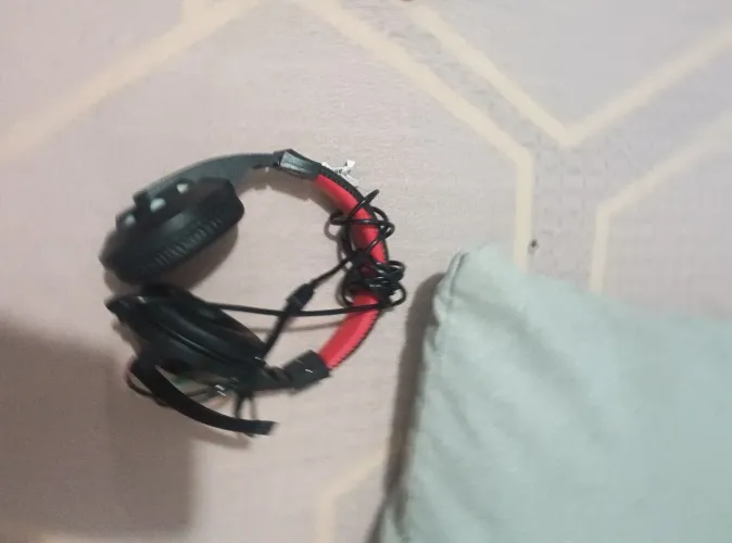Headset com fio gamer TGT