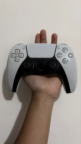CONTROLE PS5 COM DEFEITO