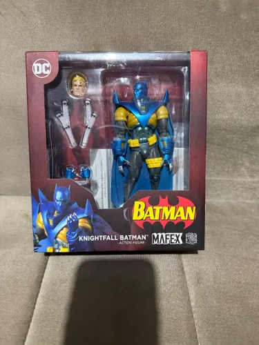 Batman mafex